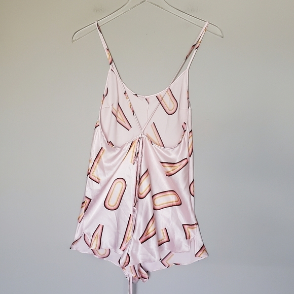 NWT Victoria's Secret Pink Satin Spellout Love Strappy Romper Size Small - Picture 3 of 7